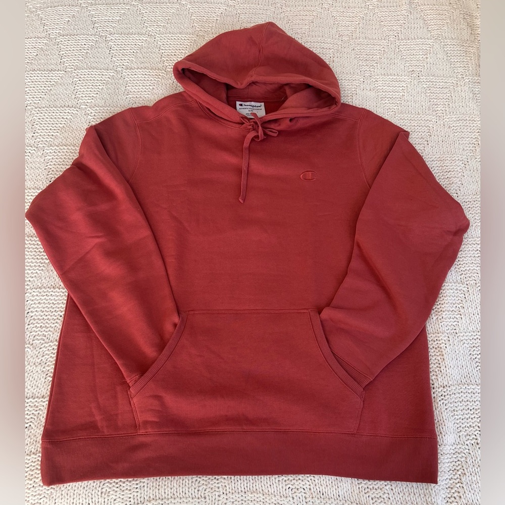 Champion Men’s Pullover Hoodie